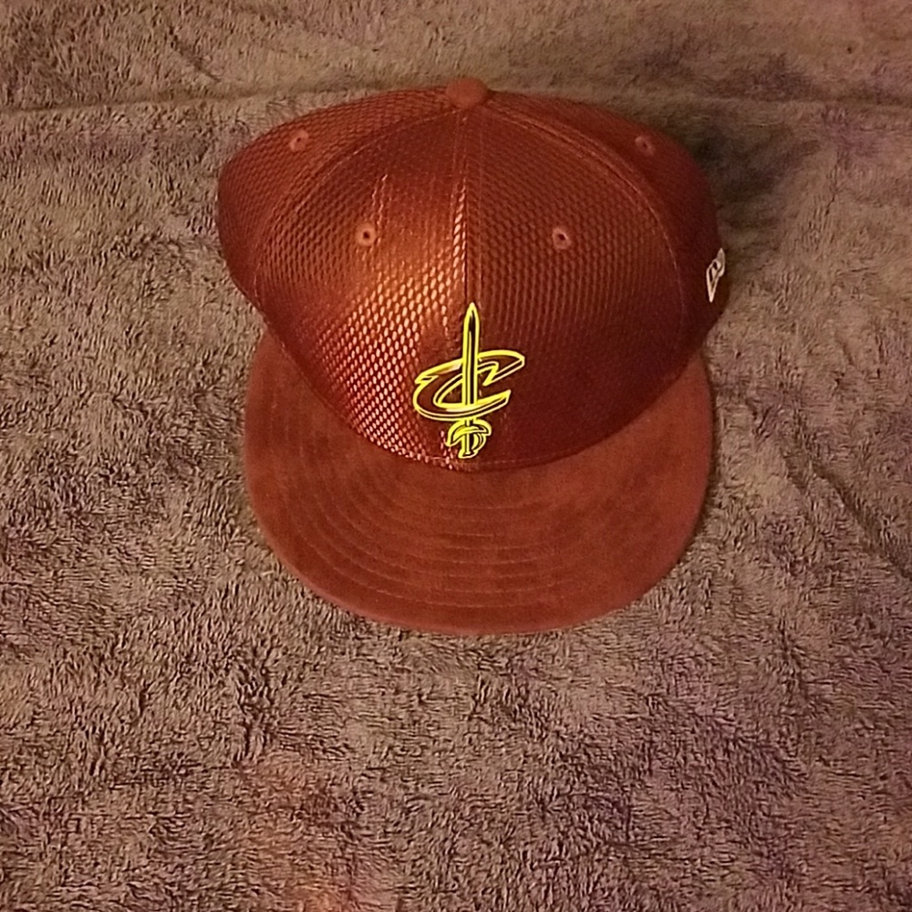 Brand New Cleveland Cavaliers Fitted